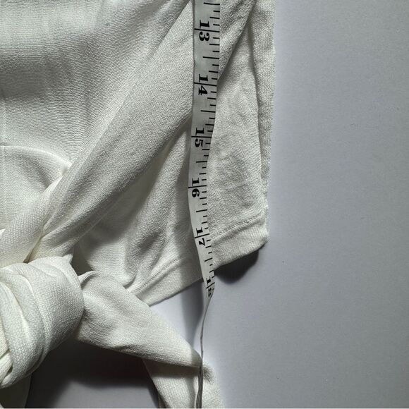Modern Citizen White Jude Cropped Tie-Front Top Size X-Small NWOT - Picture 4 of 7
